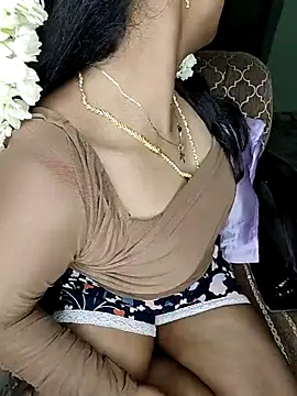 Snapshot of Tamil__Thara003 chatting on June 2, 2026, 3:23 pm Tamil Thara003 online show from June 2, 2026, 3:23 pm