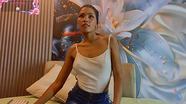 ELLIEPARKER CR online show from July 7, 2026, 11:25 am