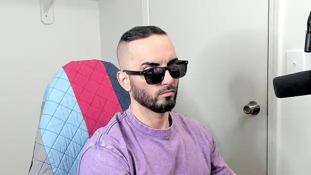 Snapshot of JonhJo chatting on May 19, 2026, 2:29 am JonhJo online show from May 19, 2026, 2:29 am