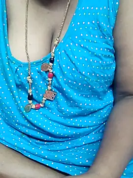 tamilkavitha123 online show from July 13, 2026, 2:55 am