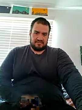 Snapshot of Almircorral2211 chatting on June 11, 2026, 9:12 pm Almircorral2211 online show from June 11, 2026, 9:12 pm