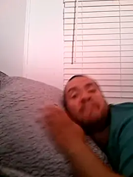 Snapshot of Almircorral2211 chatting on July 12, 2026, 7:31 am Almircorral2211 online show from July 12, 2026, 7:31 am