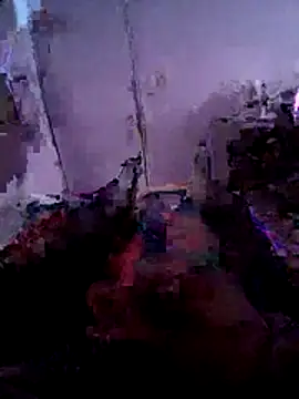 Snapshot of Almircorral2211 chatting on June 18, 2026, 4:22 am Almircorral2211 online show from June 18, 2026, 4:22 am