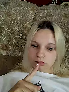 Snapshot of SallyMartinez chatting on July 19, 2026, 10:12 am SallyMartinez online show from July 19, 2026, 10:12 am