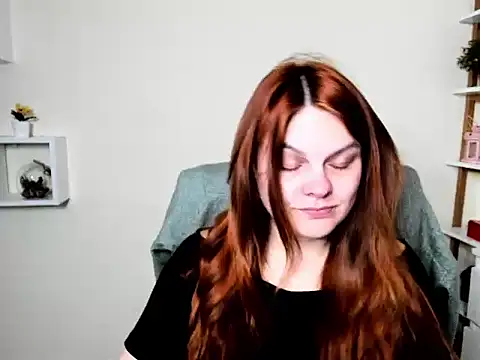 GingerKitten1 online show from June 1, 2026, 5:40 am