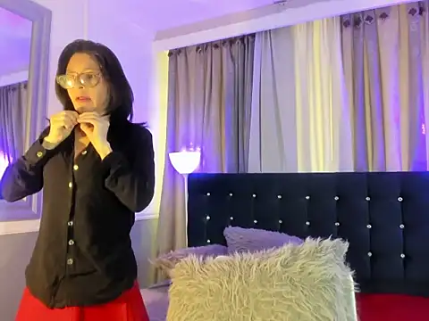 lena gray online show from May 26, 2026, 1:31 pm