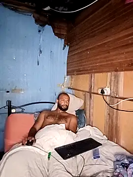 Camodick online show from February 22, 2026, 10:44 pm