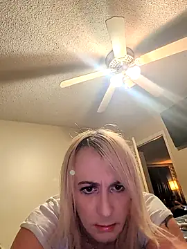 DaUniK0rn online show from July 16, 2026, 8:22 am