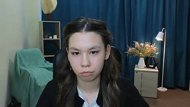Snapshot of RoxanneCrandal chatting on May 10, 2026, 10:08 am RoxanneCrandal online show from May 10, 2026, 10:08 am