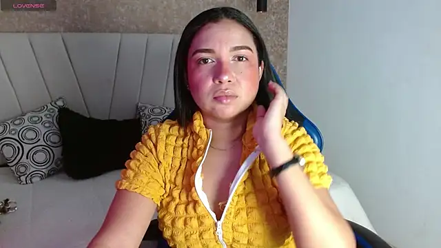 Snapshot of AliceSmity__ chatting on June 12, 2026, 12:25 pm AliceSmity online show from June 12, 2026, 12:25 pm