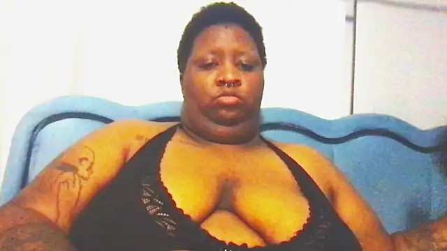 Snapshot of xxmoniquestarrxx chatting on May 9, 2026, 3:43 am xxmoniquestarrxx online show from May 9, 2026, 3:43 am