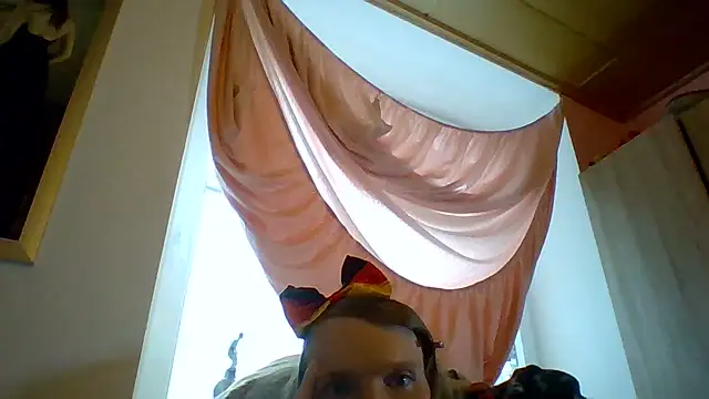 Snapshot of DaimondAngel chatting on June 12, 2026, 5:21 pm DaimondAngel online show from June 12, 2026, 5:21 pm