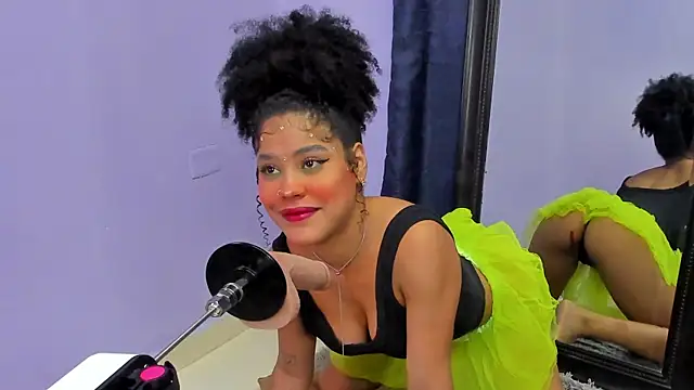sharonbombo online show from May 20, 2026, 1:57 am