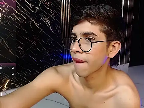 Snapshot of joshua_saenz_ chatting on May 29, 2026, 7:47 am joshua saenz online show from May 29, 2026, 7:47 am