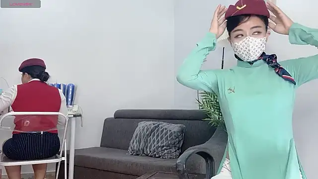 Snapshot of Mono-StewardessMysa chatting on June 8, 2026, 7:20 am Mono-StewardessMysa online show from June 8, 2026, 7:20 am