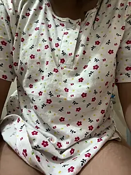 Snapshot of sexyy_nehaa chatting on May 31, 2026, 3:34 am sexyy nehaa online show from May 31, 2026, 3:34 am
