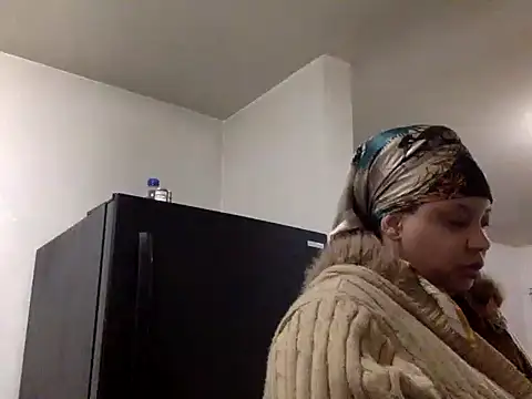 Snapshot of Fetiishjoiqueen chatting on May 21, 2026, 8:28 pm Fetiishjoiqueen online show from May 21, 2026, 8:28 pm