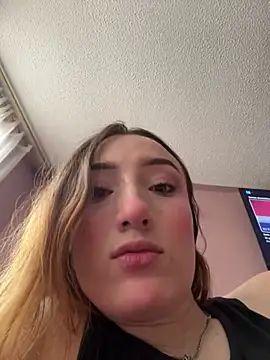Snapshot of Valery_Salmons chatting on June 23, 2026, 12:36 pm Valery Salmons online show from June 23, 2026, 12:36 pm
