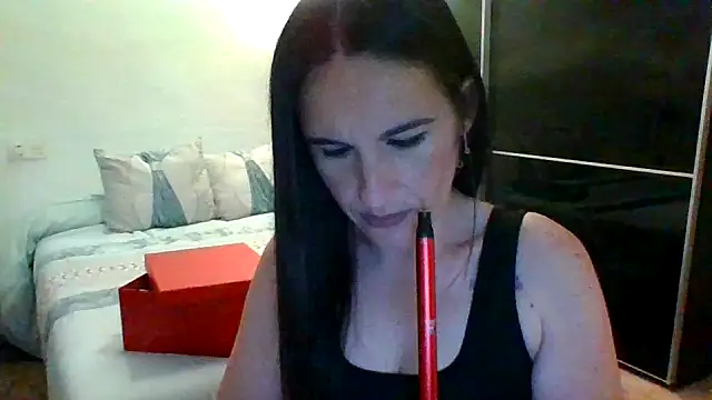 Snapshot of aurasensual69 chatting on June 5, 2026, 1:54 am aurasensual69 online show from June 5, 2026, 1:54 am