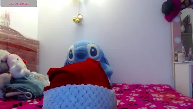 Snapshot of Candykane29 chatting on May 15, 2026, 3:04 am Candykane29 online show from May 15, 2026, 3:04 am