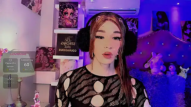 Megaan Dolll online show from May 19, 2026, 8:27 pm