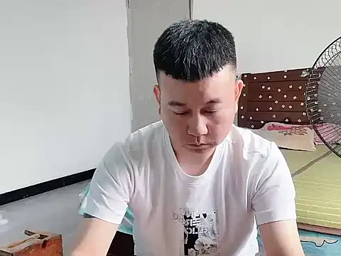 zzj 4718 online show from May 29, 2026, 8:09 am