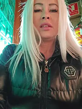 MILFBARBY online show from November 25, 2025, 8:14 am