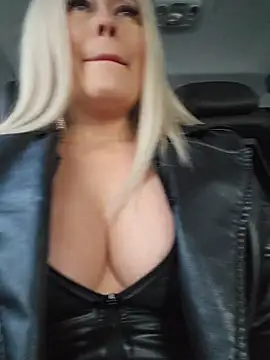 MILFBARBY online show from February 8, 2026, 8:23 am