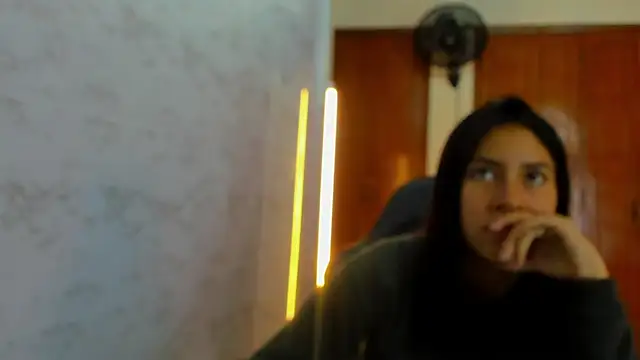 Snapshot of Soffy_and_Emily chatting on June 10, 2026, 12:39 pm Soffy and Emily online show from June 10, 2026, 12:39 pm