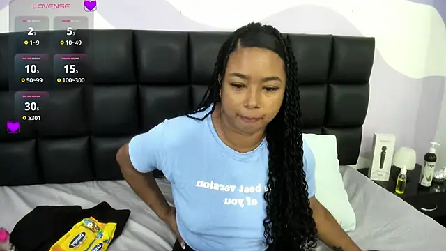 GREISYHOT online show from June 12, 2026, 12:58 pm