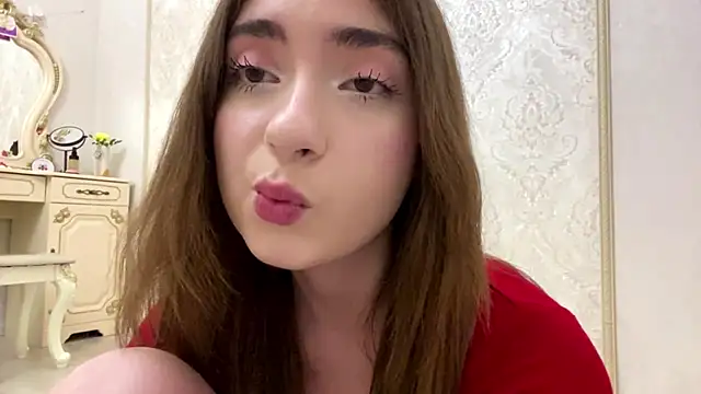 Rosie Sweety online show from June 1, 2026, 7:24 pm