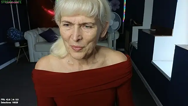 Snapshot of Nia_Natur chatting on June 29, 2026, 6:09 am Nia Natur online show from June 29, 2026, 6:09 am