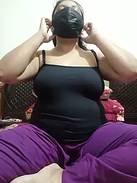 Snapshot of Mahi-Choudhury chatting on June 4, 2026, 1:49 pm Mahi-Choudhury online show from June 4, 2026, 1:49 pm
