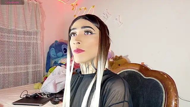 Snapshot of antonella_rangel chatting on June 14, 2026, 1:35 am antonella rangel online show from June 14, 2026, 1:35 am