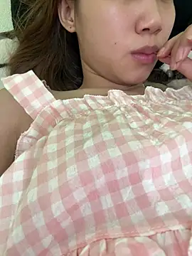 Snapshot of Vi_sexyy chatting on July 5, 2026, 1:18 pm Vi sexyy online show from July 5, 2026, 1:18 pm