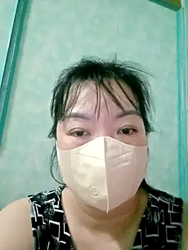 Snapshot of Trang5662 chatting on May 10, 2026, 4:31 pm Trang5662 online show from May 10, 2026, 4:31 pm