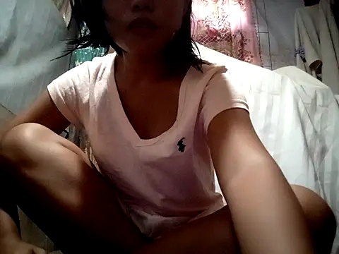 Snapshot of shy_asianluna22 chatting on June 18, 2026, 3:27 am shy asianluna22 online show from June 18, 2026, 3:27 am
