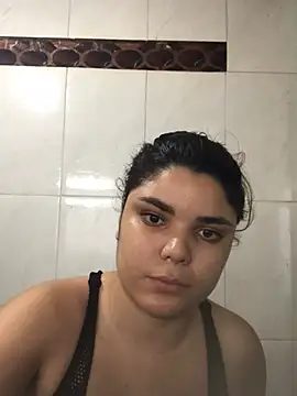 Snapshot of Cliaclara chatting on June 24, 2026, 4:16 pm Cliaclara online show from June 24, 2026, 4:16 pm