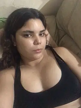 Snapshot of Cliaclara chatting on June 19, 2026, 3:34 am Cliaclara online show from June 19, 2026, 3:34 am