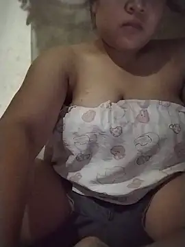 Snapshot of lybaby11 chatting on May 19, 2026, 3:30 pm lybaby11 online show from May 19, 2026, 3:30 pm