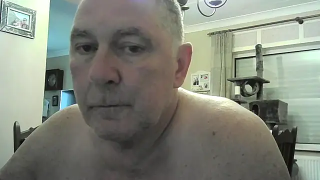 edje59a online show from October 2, 2025, 5:55 am