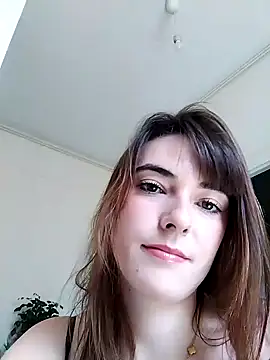 Vierge-Marie online show from May 13, 2026, 1:07 pm