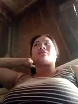 Snapshot of Blowjob0100 chatting on July 18, 2026, 5:05 am Blowjob0100 online show from July 18, 2026, 5:05 am