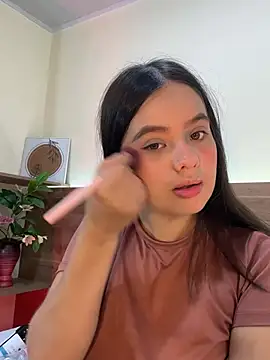 thamiina   online show from June 10, 2026, 11:55 am
