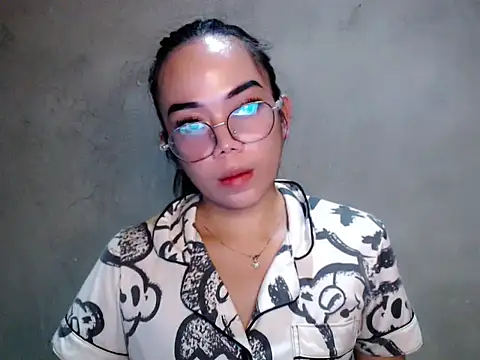Urbabydollxxx online show from June 25, 2026, 6:02 pm