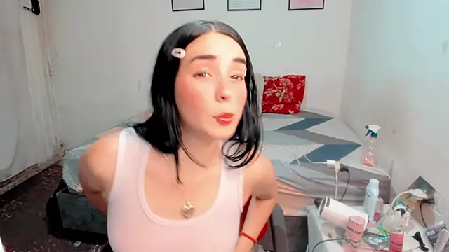 sakura hurano online show from June 12, 2026, 4:43 am