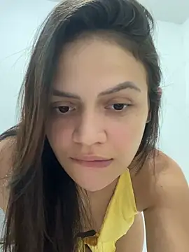 Snapshot of Sarah__hot chatting on June 23, 2026, 1:58 am Sarah hot online show from June 23, 2026, 1:58 am