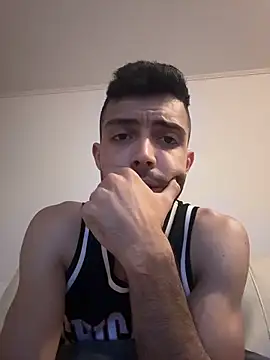 Snapshot of Z-man- chatting on June 6, 2026, 8:58 pm Z-man- online show from June 6, 2026, 8:58 pm