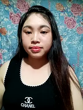 Snapshot of _YouAreMySunShine_ chatting on May 13, 2026, 3:02 am YouAreMySunShine online show from May 13, 2026, 3:02 am