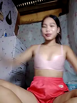 hottie zaira online show from June 19, 2026, 3:45 am